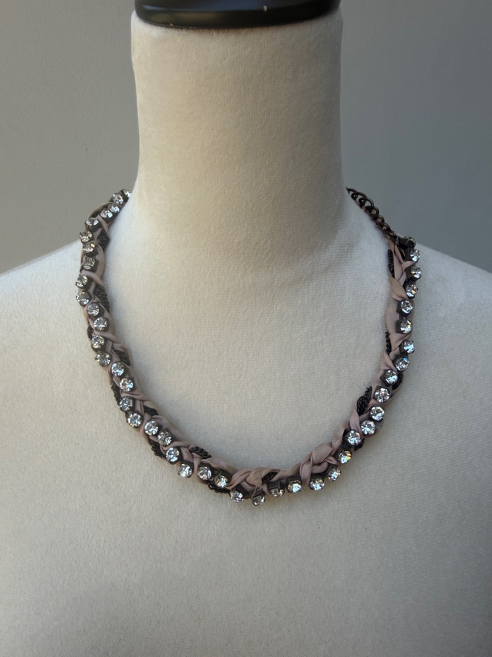 J. CREW Vtg Pink Braided Ribbon Chain & Crystals Adjustable Statement Necklace